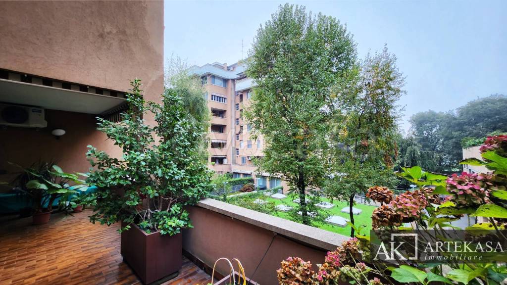 Appartamento in vendita a Novara via Alcarotti, 1B