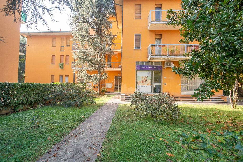 Appartamento in vendita a Cassano d'Adda via Febo Borromeo