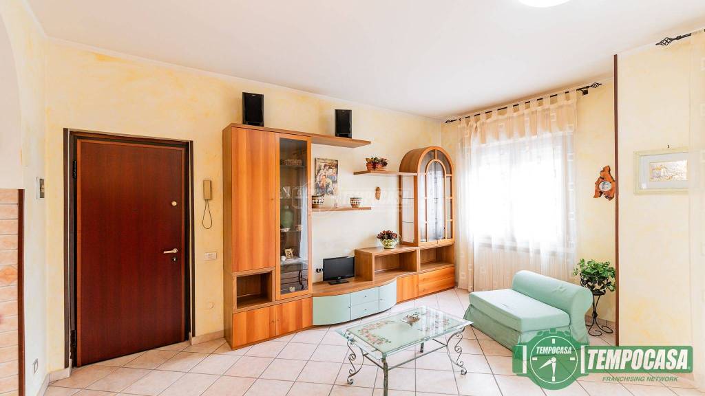 Appartamento in vendita a Salerano sul Lambro via Don g. Quaini 1