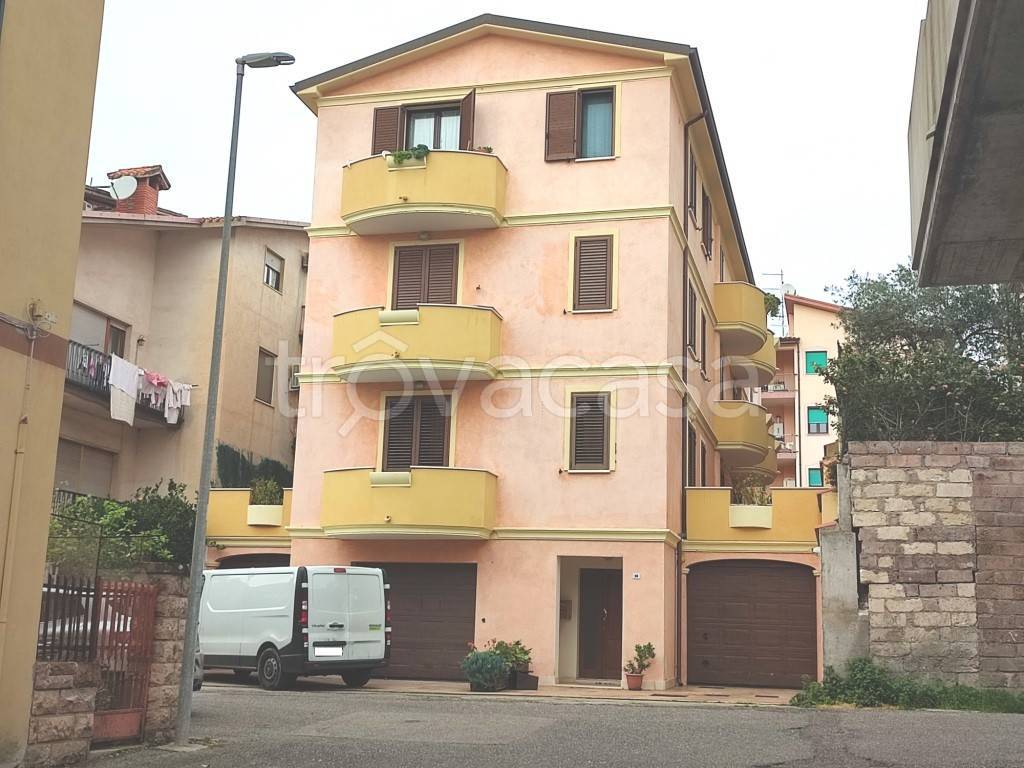 Appartamento in vendita a Bosa via Arturo Toscanini, 10