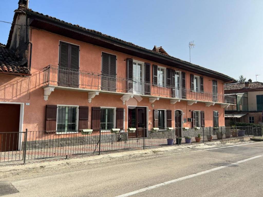 Appartamento in affitto a Montiglio Monferrato via Asti, 5