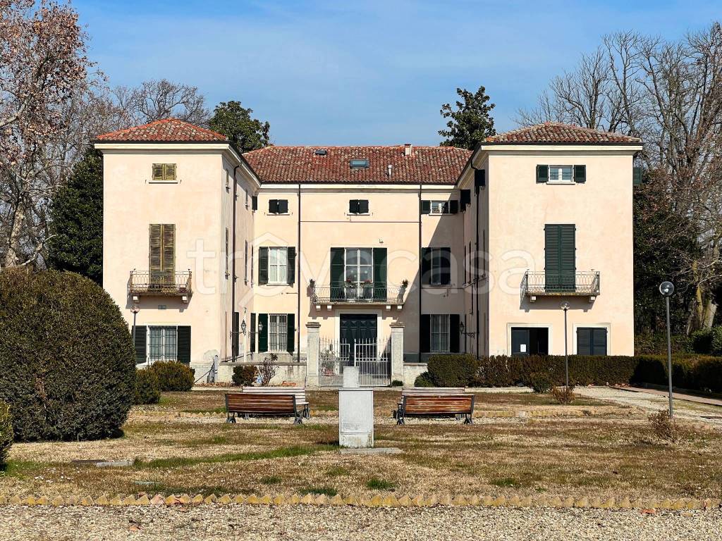 Appartamento in vendita a Parma via Mario Maselli