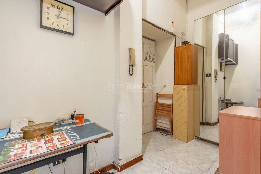 Appartamento in vendita a Milano via Bordighera 18