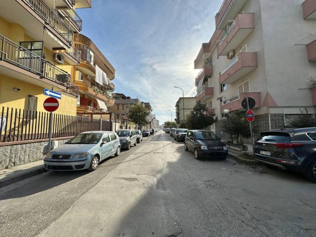 Appartamento in vendita ad Arzano via Raffaele Aruta, 41