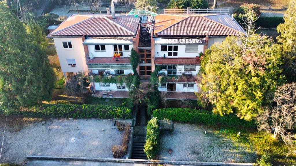 Appartamento in vendita a Pino Torinese via dei Castagni, 18