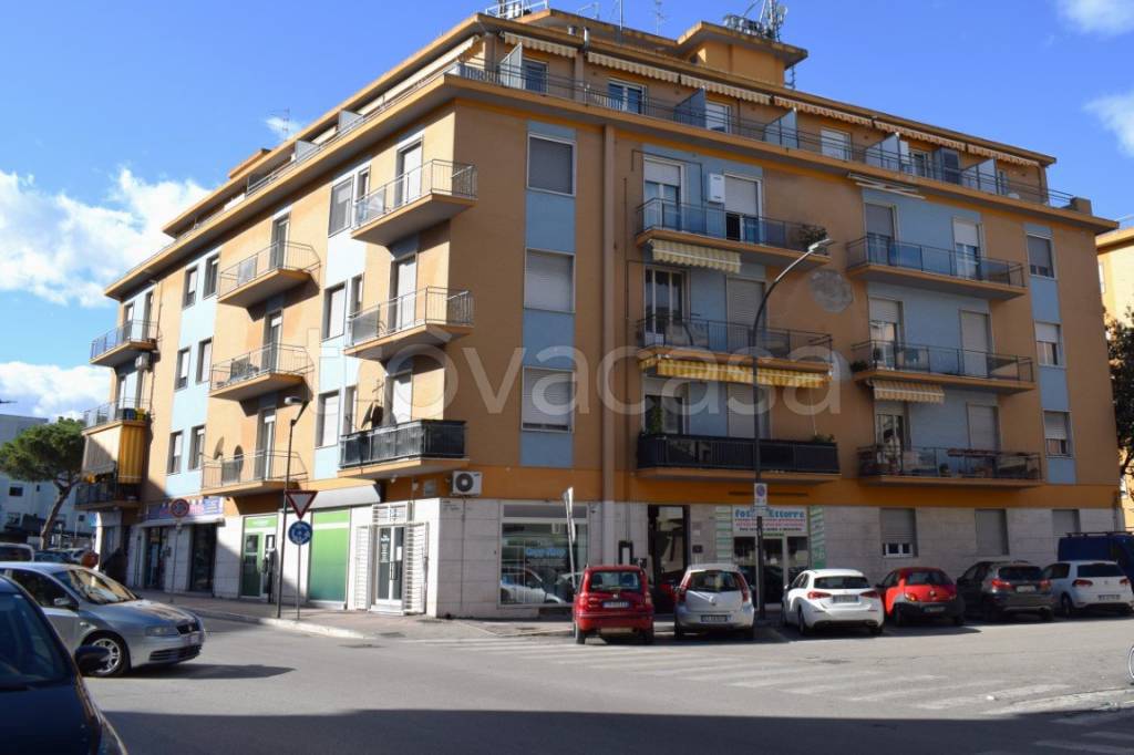Appartamento in vendita a Pescara via Raffaele Malagrida, 3