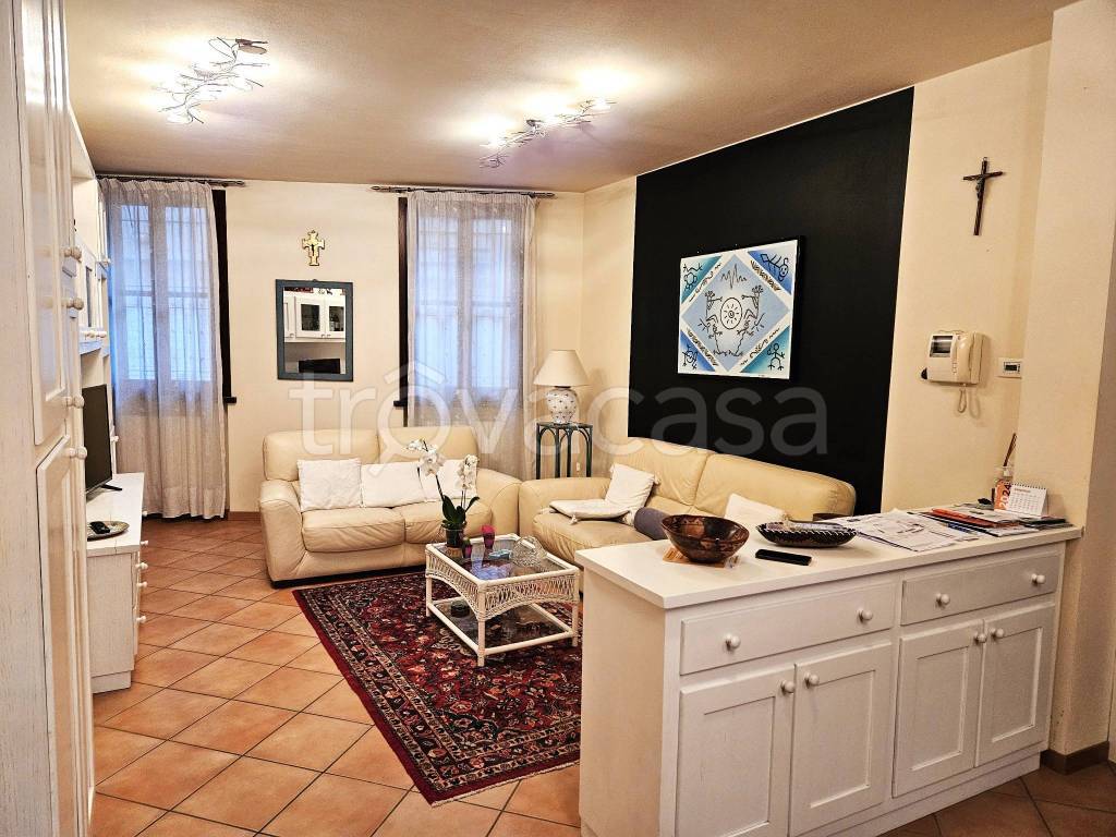 Appartamento in vendita a Guastalla via Luigi Gonzaga, 4A