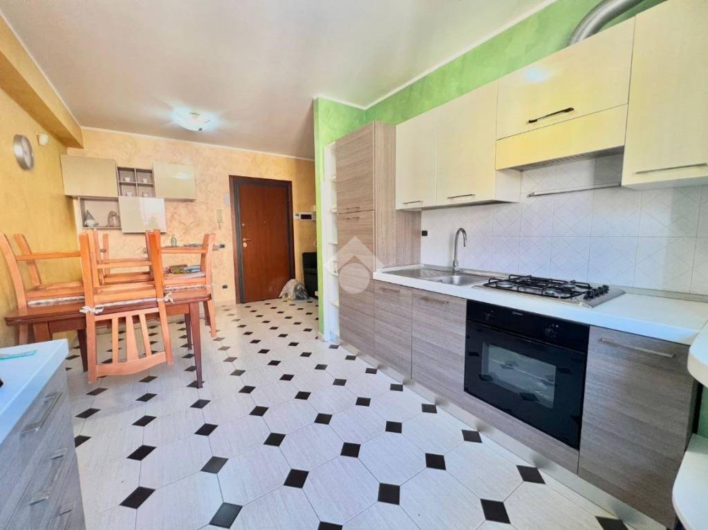 Appartamento in vendita a Lanuvio appartamento Via Tufello, 136