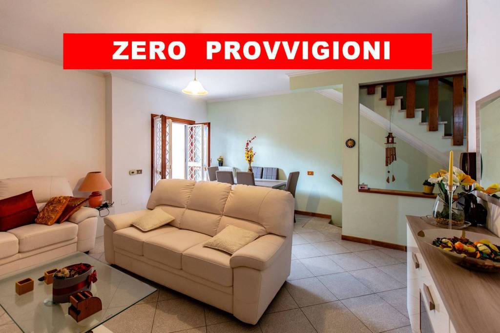 Villa a Schiera in vendita a Roma via Enrico Bondi, 51