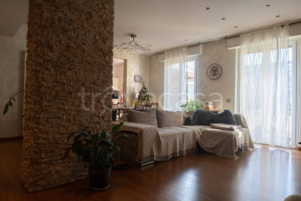 Appartamento in in vendita da privato a Savona via Giuseppe Giusti, 1
