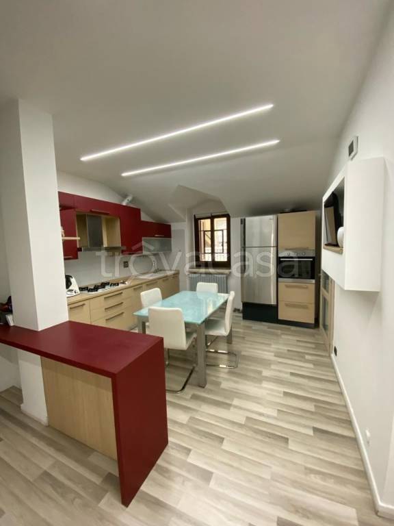 Appartamento in in vendita da privato a Nichelino via Piave, 9