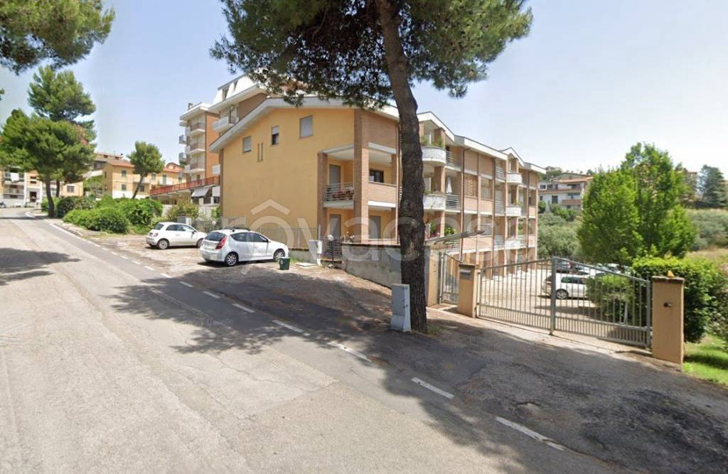 Appartamento in vendita a Montesilvano strada Provinciale Palmiro Togliatti, 69