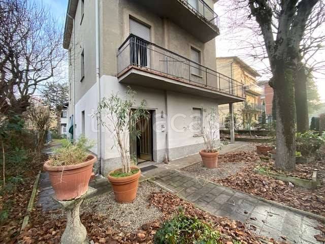 Casa Indipendente in vendita a Reggio nell'Emilia via Monte Cimone , 18