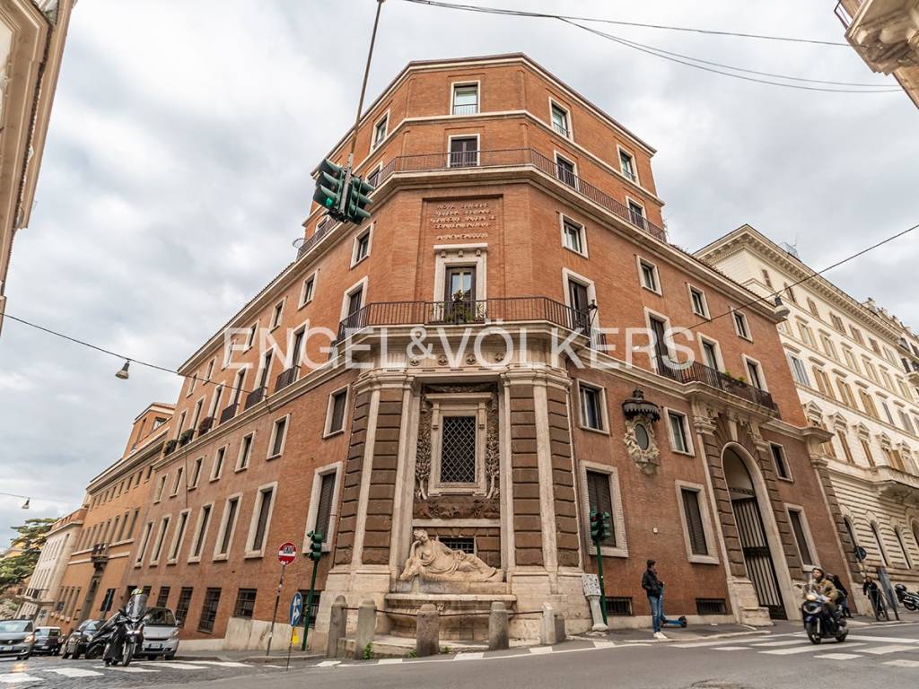 Ufficio in vendita a Roma via 20 Settembre