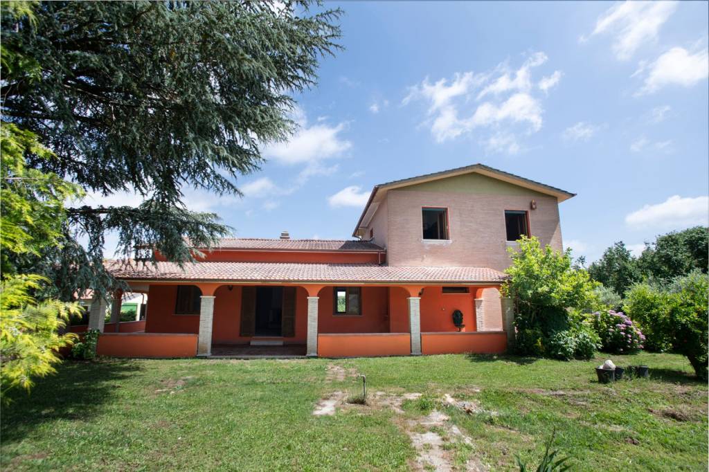 Villa in vendita a Sutri località Pian Ceraso