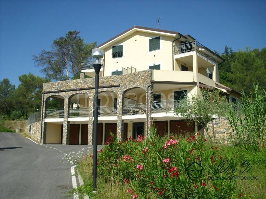 Appartamento in vendita a Villanova d'Albenga strada per Ligo 11