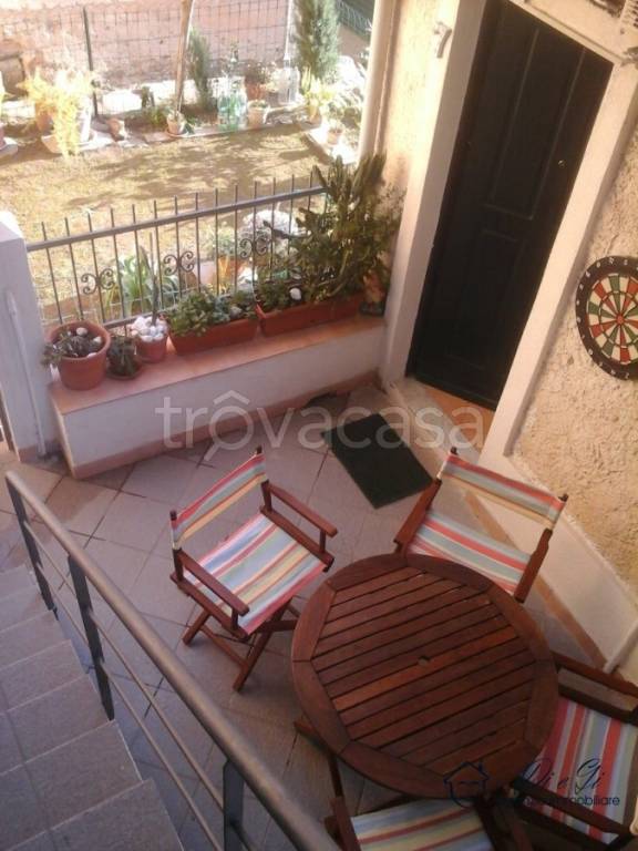 Casa Indipendente in vendita a Casanova Lerrone vico Borgo Vecchio