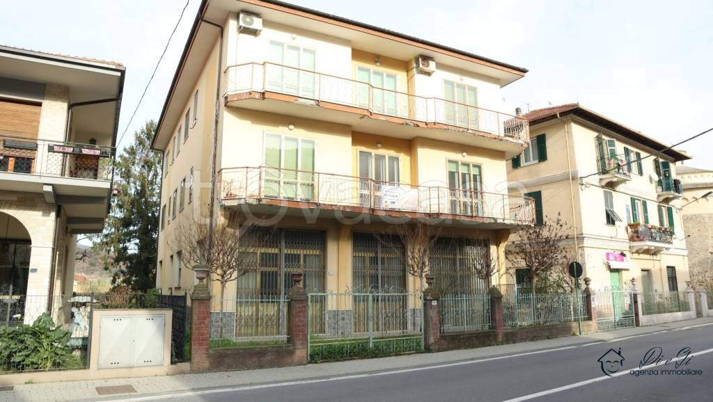 Appartamento in vendita a Villanova d'Albenga via roma 46