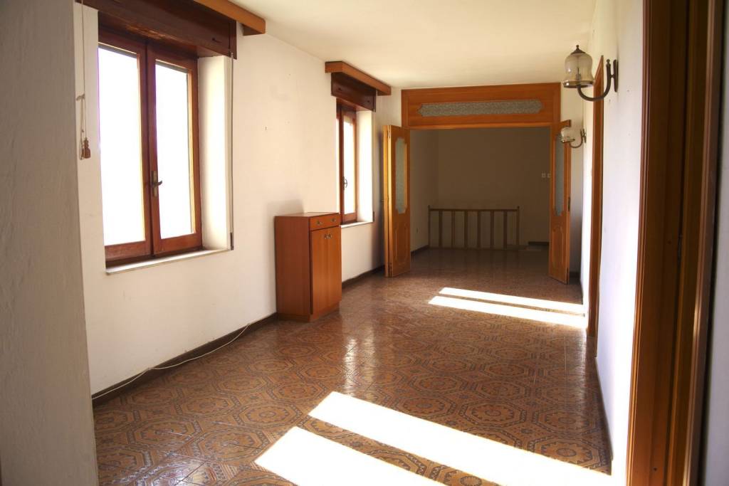 Appartamento in vendita a Quartu Sant'Elena via Sant' Antonio, 2