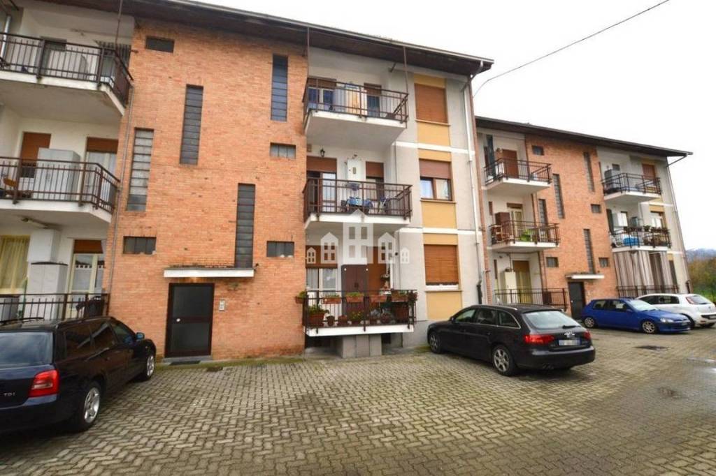 Appartamento in vendita a Castellamonte via Dei Sospiri, 19/1