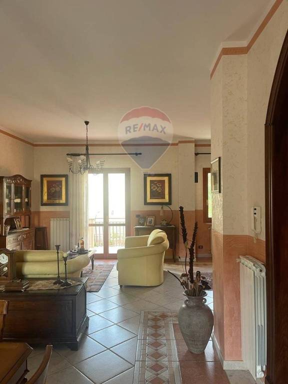 Villa a Schiera in vendita a Nicosia viale Itria, 4