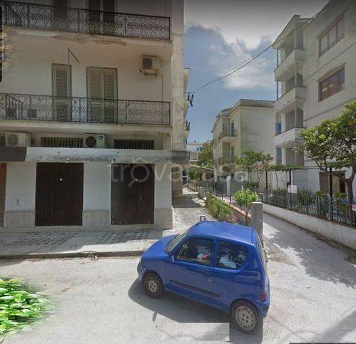 Appartamento in vendita a Vico del Gargano via Delle Mimose 6