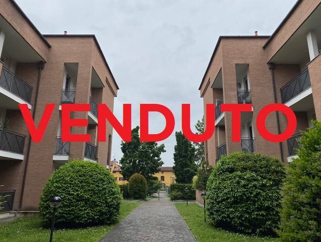 Appartamento in vendita a Pessano con Bornago via Giovanni Falcone e Paolo Borsellino, 6