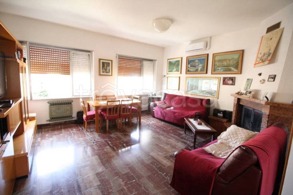 Appartamento in vendita ad Ascoli Piceno via erasmo mari, 11