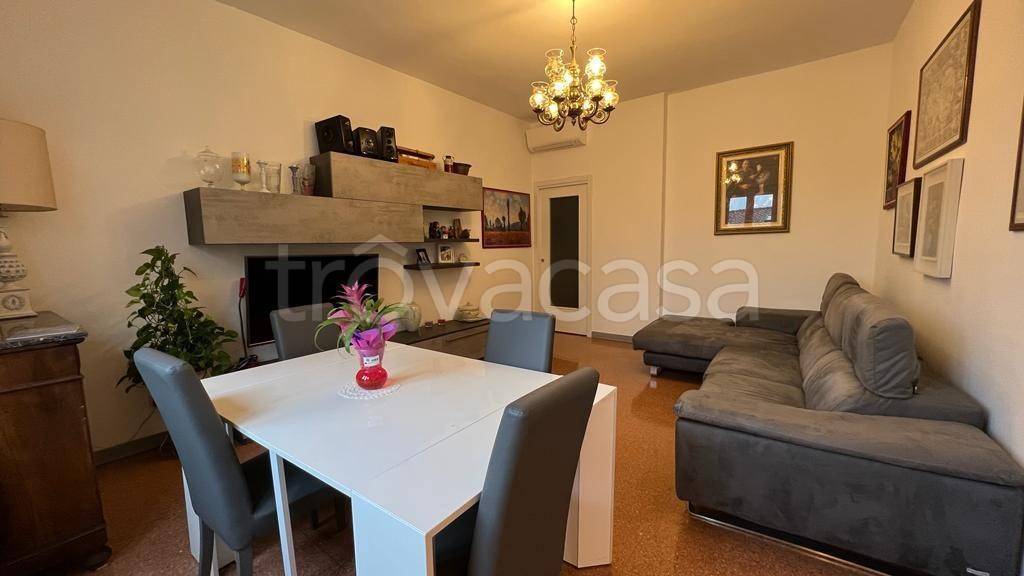 Appartamento in vendita a Legnano via felice cavalotti, 1