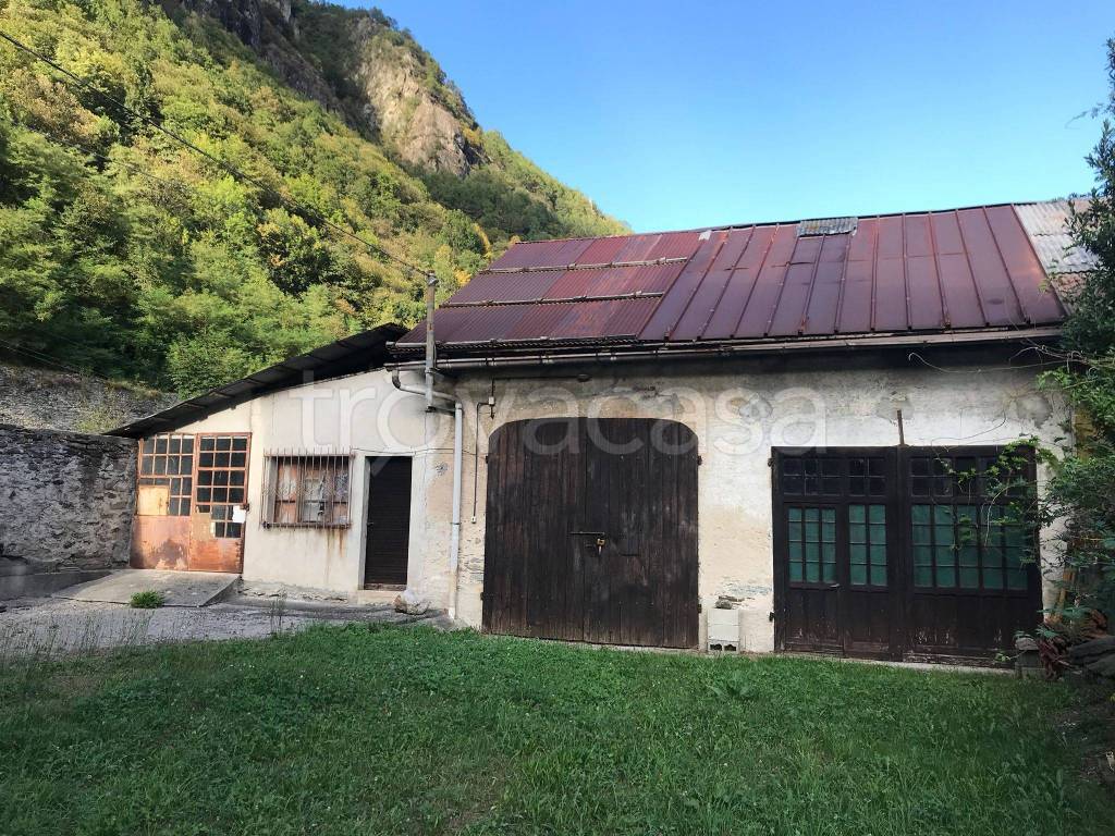 Garage in vendita a Bannio Anzino via Monte Rosa, 58