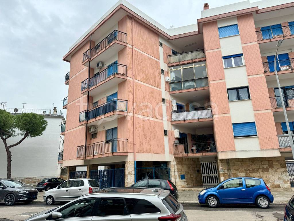 Appartamento in vendita a Polignano a Mare via Francesco Antonio Mastrochirico