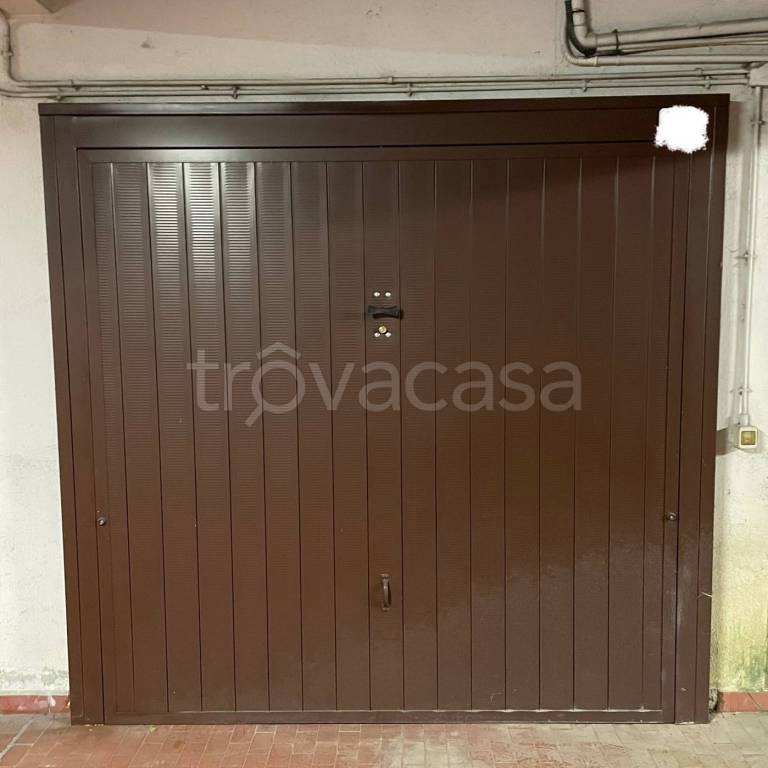 Garage in vendita a Milano corso Indipendenza, 5