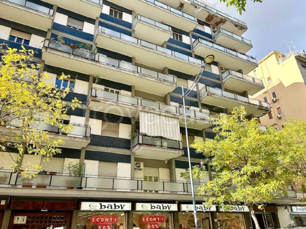 Appartamento in vendita a Palermo via del Bersagliere, 44