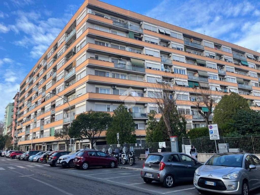 Appartamento in vendita a Roma via gerolamo cardano, 122