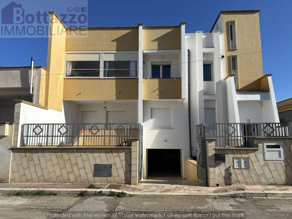 Appartamento in vendita a Lizzano via Marche, 54
