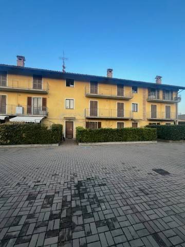 Appartamento in vendita a Govone via Alcide De Gasperi, 29
