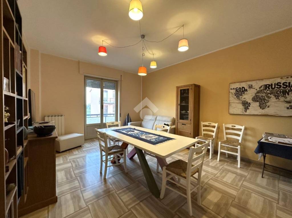 Appartamento in vendita a Montecastrilli viale Giuseppe Verdi, 41