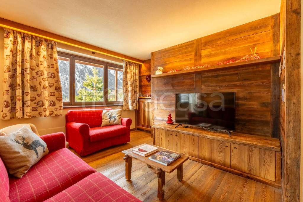 Appartamento in vendita a Pré-Saint-Didier route Mont Blanc, 20