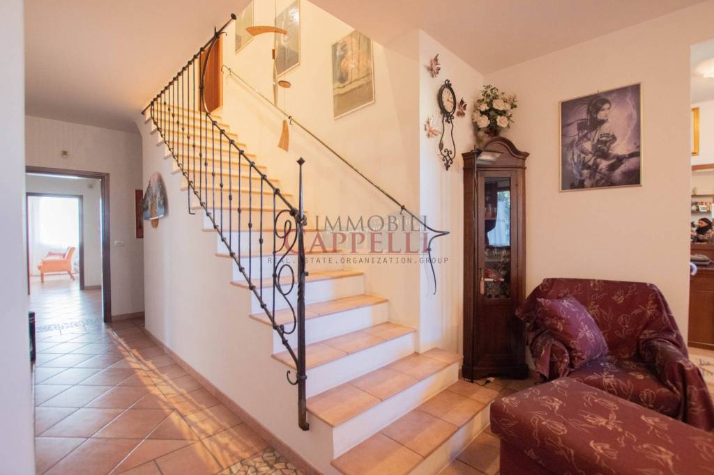 Villa in vendita a Cesena via Dismano