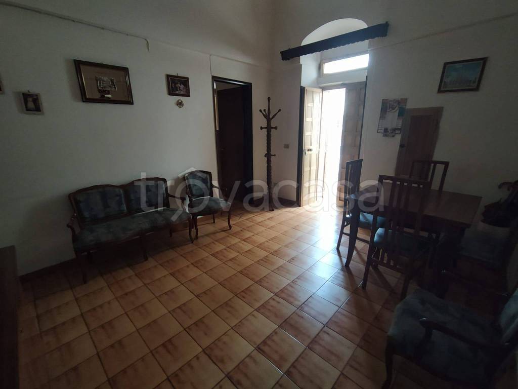 Appartamento in in vendita da privato a Ostuni vico Masaniello, 19