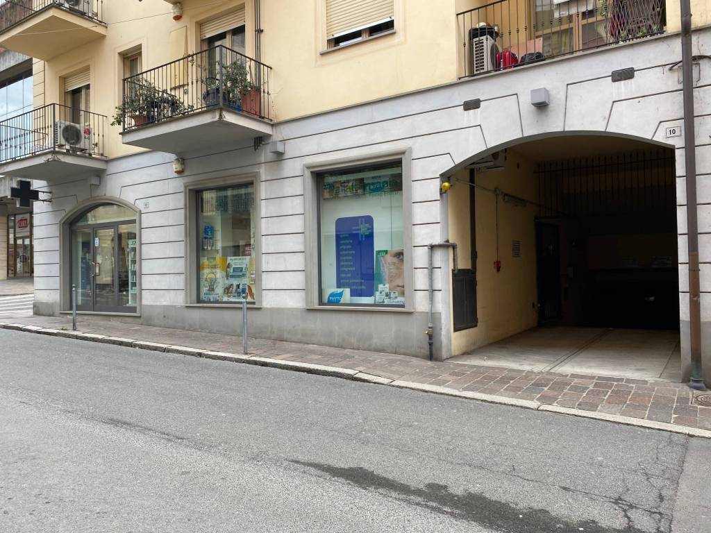 Garage in vendita ad Acqui Terme via Vittorio Alfieri