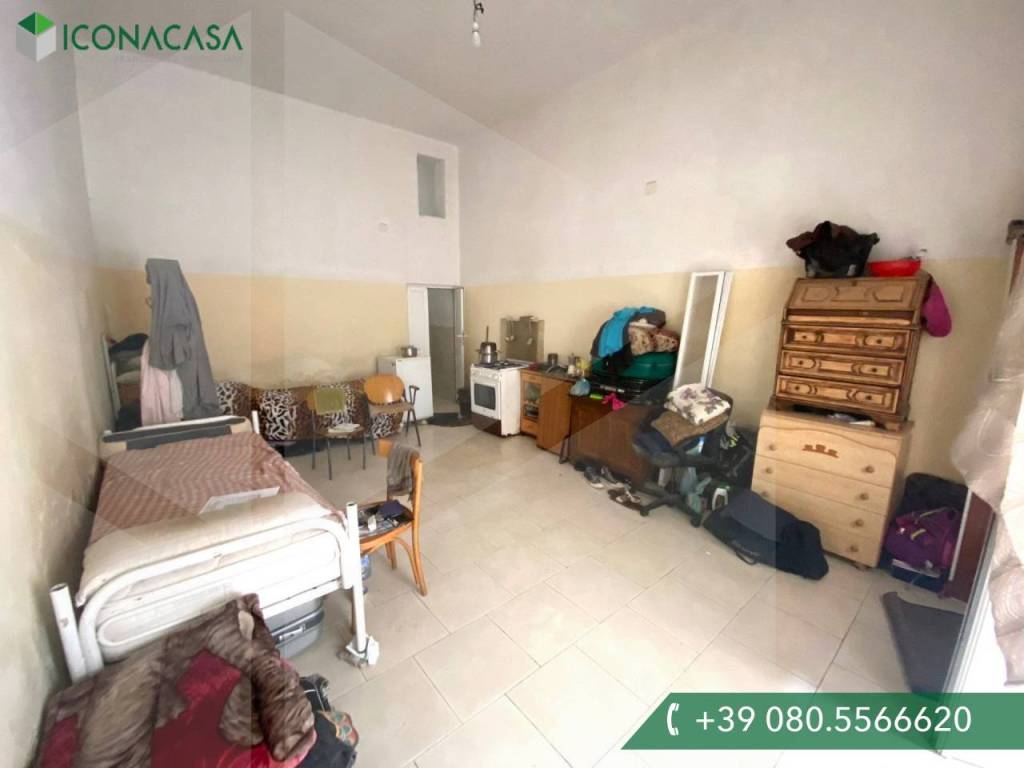 Appartamento in vendita a Bari via Sigismondo Castromediano, 36