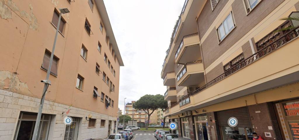 Appartamento in affitto a Roma via della Stazione del Lido