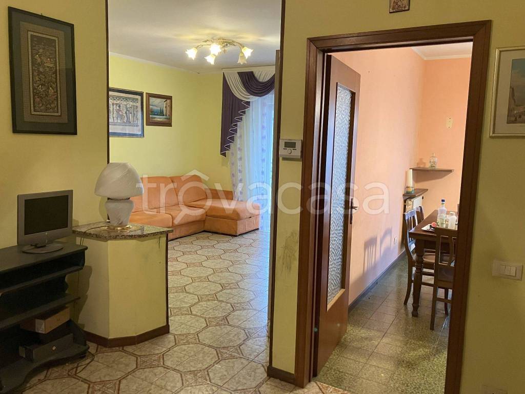 Appartamento in in vendita da privato a Grumello del Monte via Roma, 93