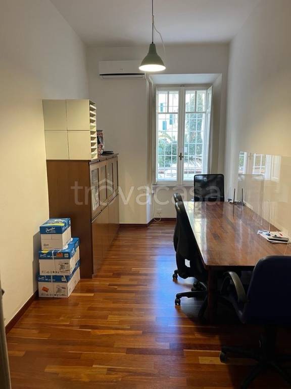 Ufficio in in affitto da privato a Roma via della Giuliana, 50