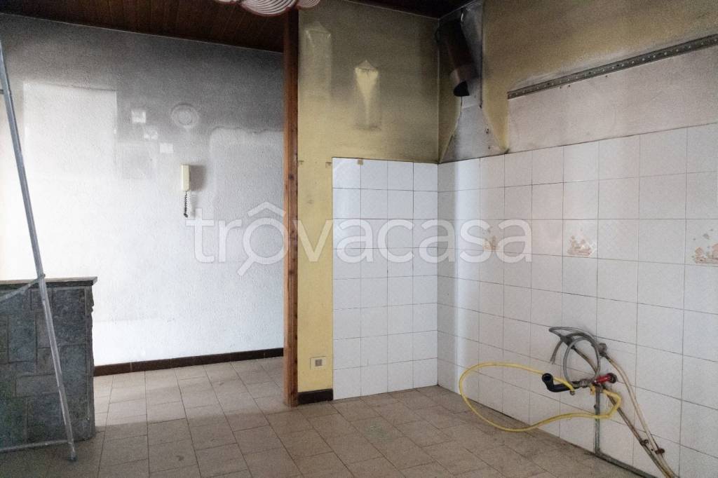 Appartamento in in vendita da privato a Lanzo Torinese via Generale Armando Diaz, 1