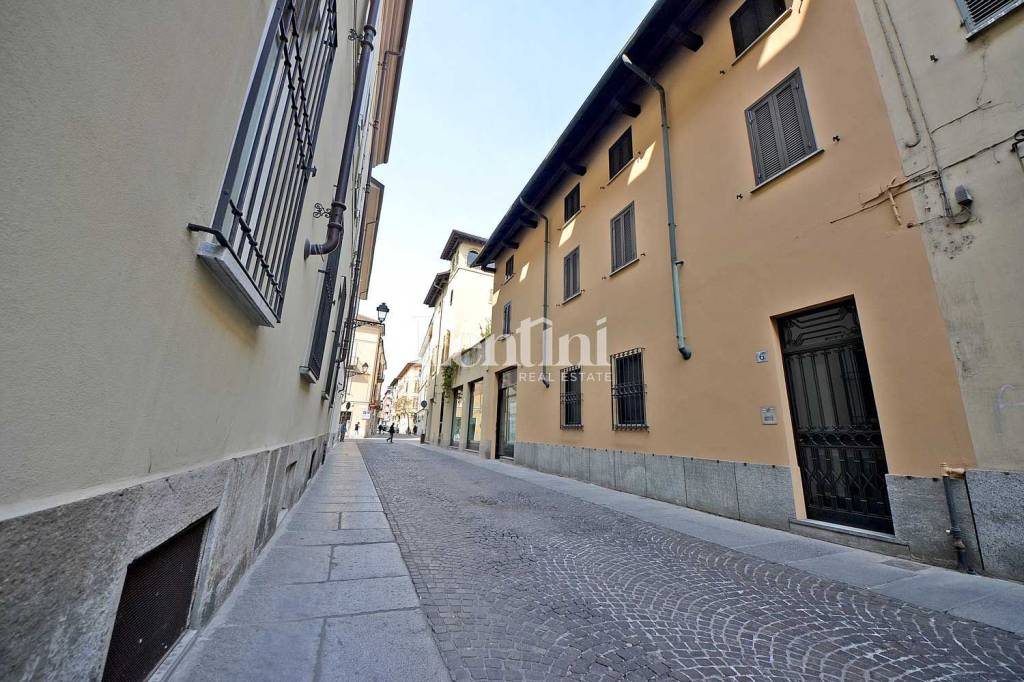 Appartamento in vendita a Casale Monferrato via Luigi Canina
