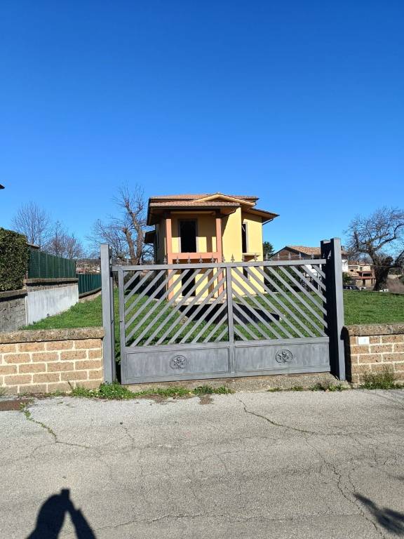 Villa Bifamiliare in in vendita da privato a Carbognano via Alfredo Bracci, 2