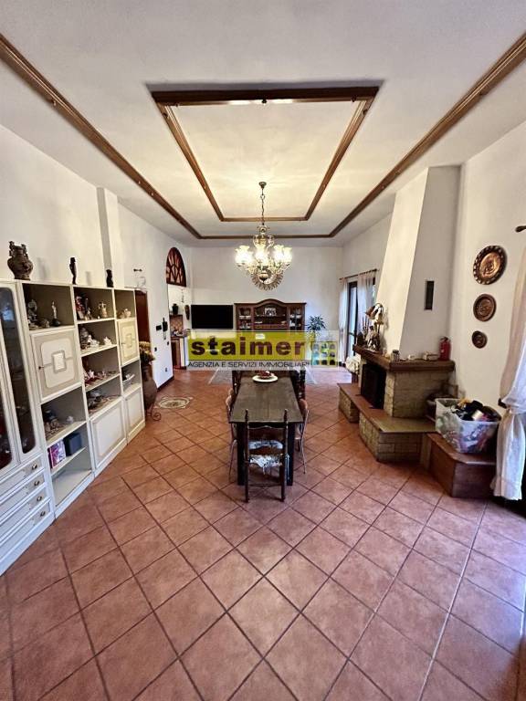 Villa Bifamiliare in vendita ad Arluno via marconi, 76
