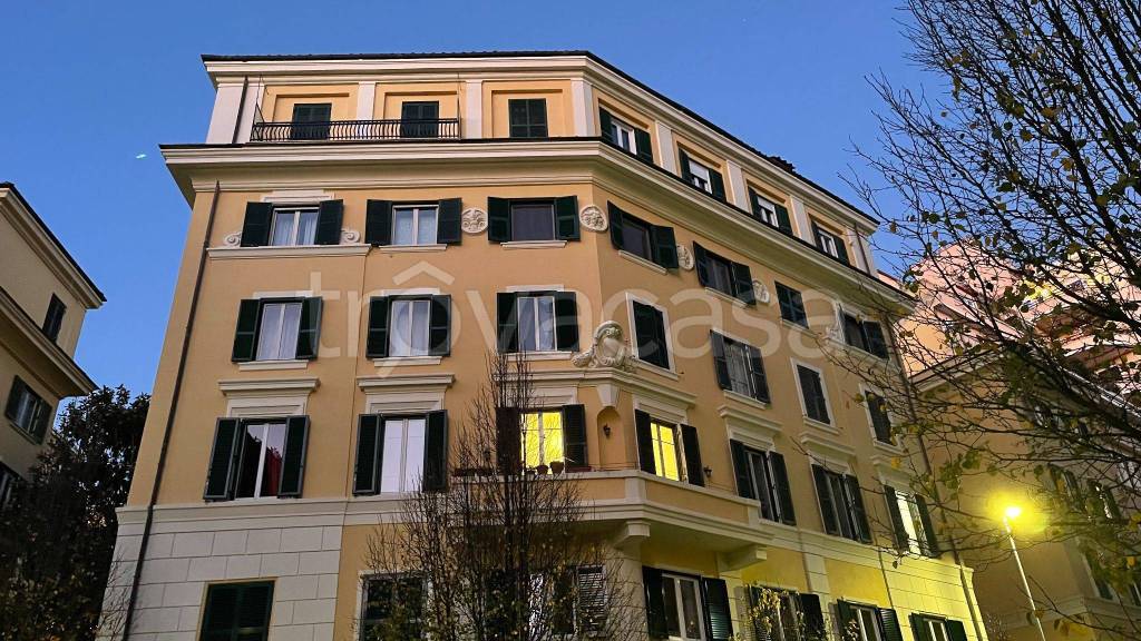 Appartamento in in vendita da privato a Roma via Carlo Mirabello, 14